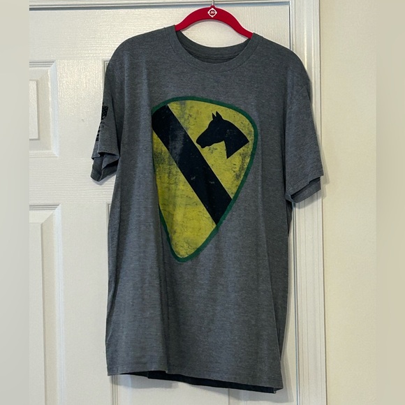 battlespace Other - 🌷Like new unisex medium First 1st Cavalry Division United States Army t shirt🌷